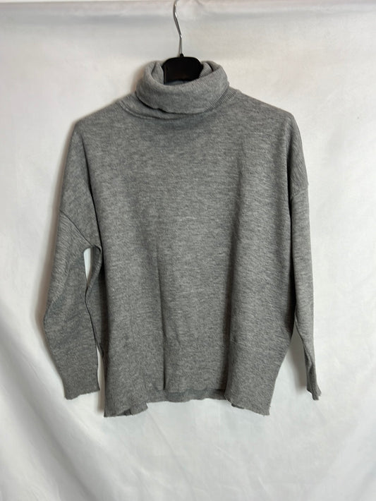 TRUCCO. Jersey gris cuello alto. T M