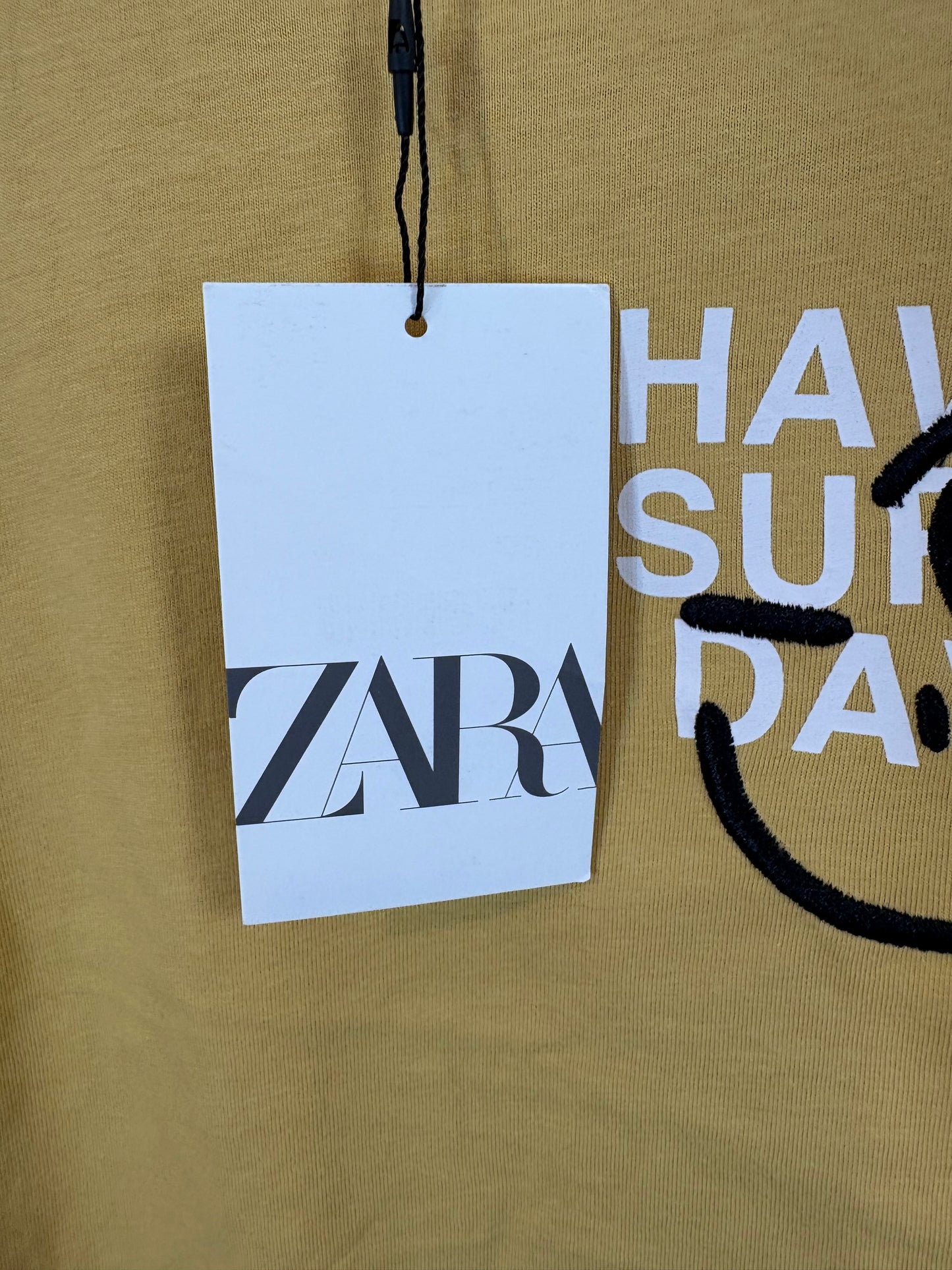 ZARA. Mustard lettered T-shirt. Size 6-7 years