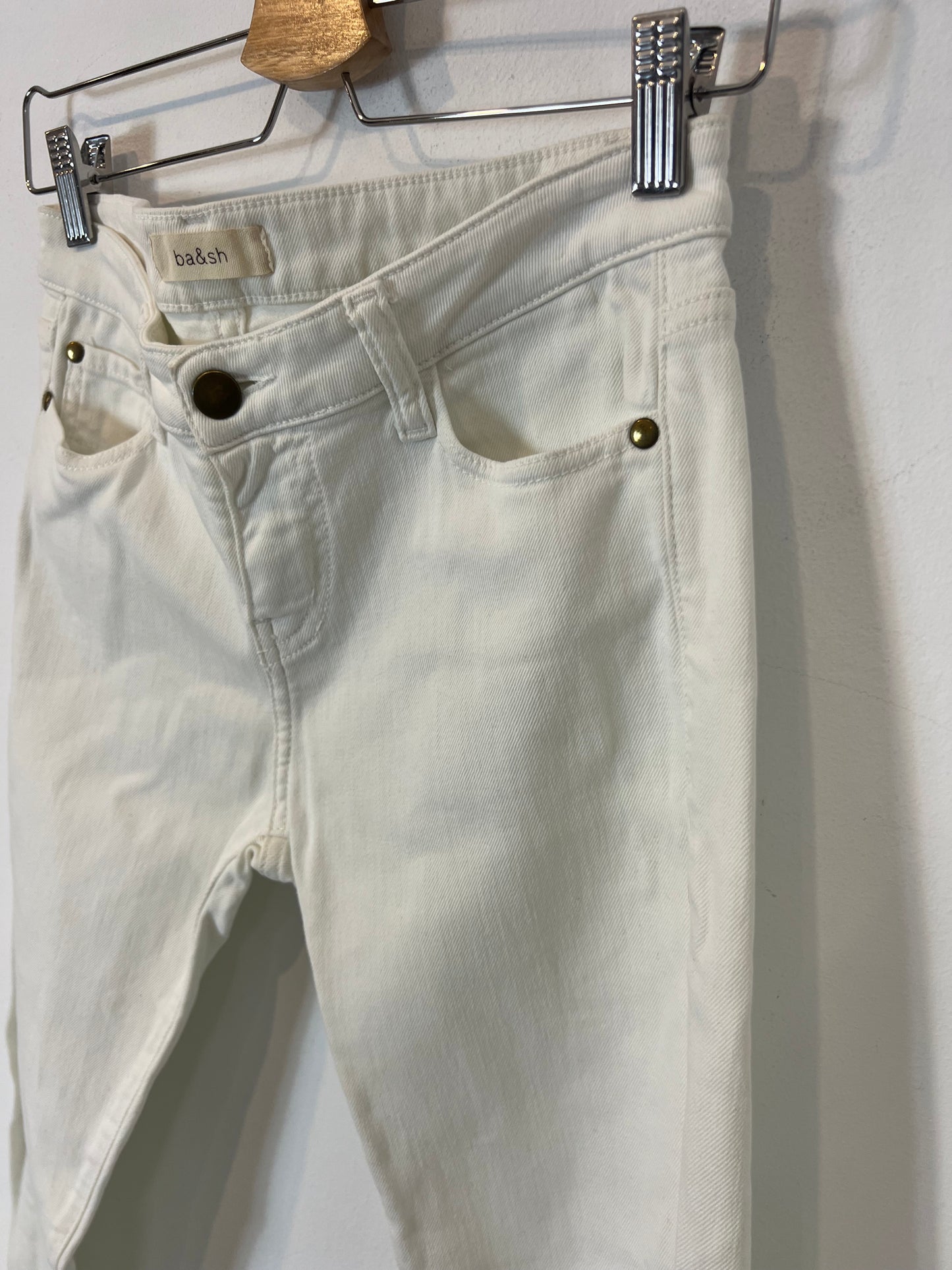 BA&SH. Denim blanco elástico. T 27 (36)