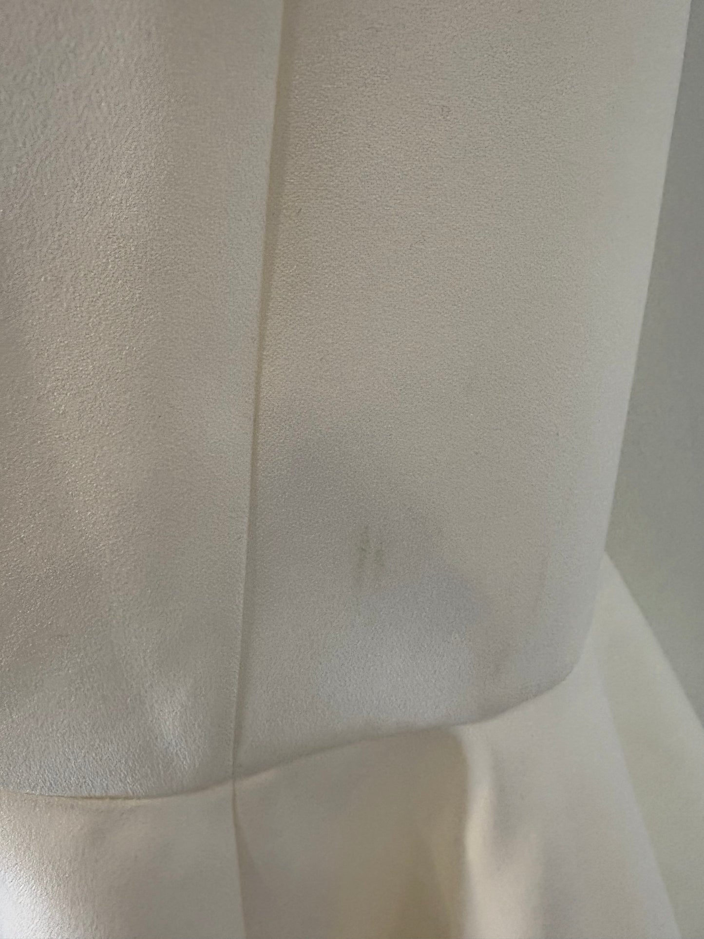 RED VALENTINO. Vestido corto volante. T 40 (S)