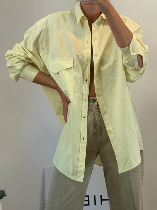 ZARA. Blusa amarilla amplia T.xs/s