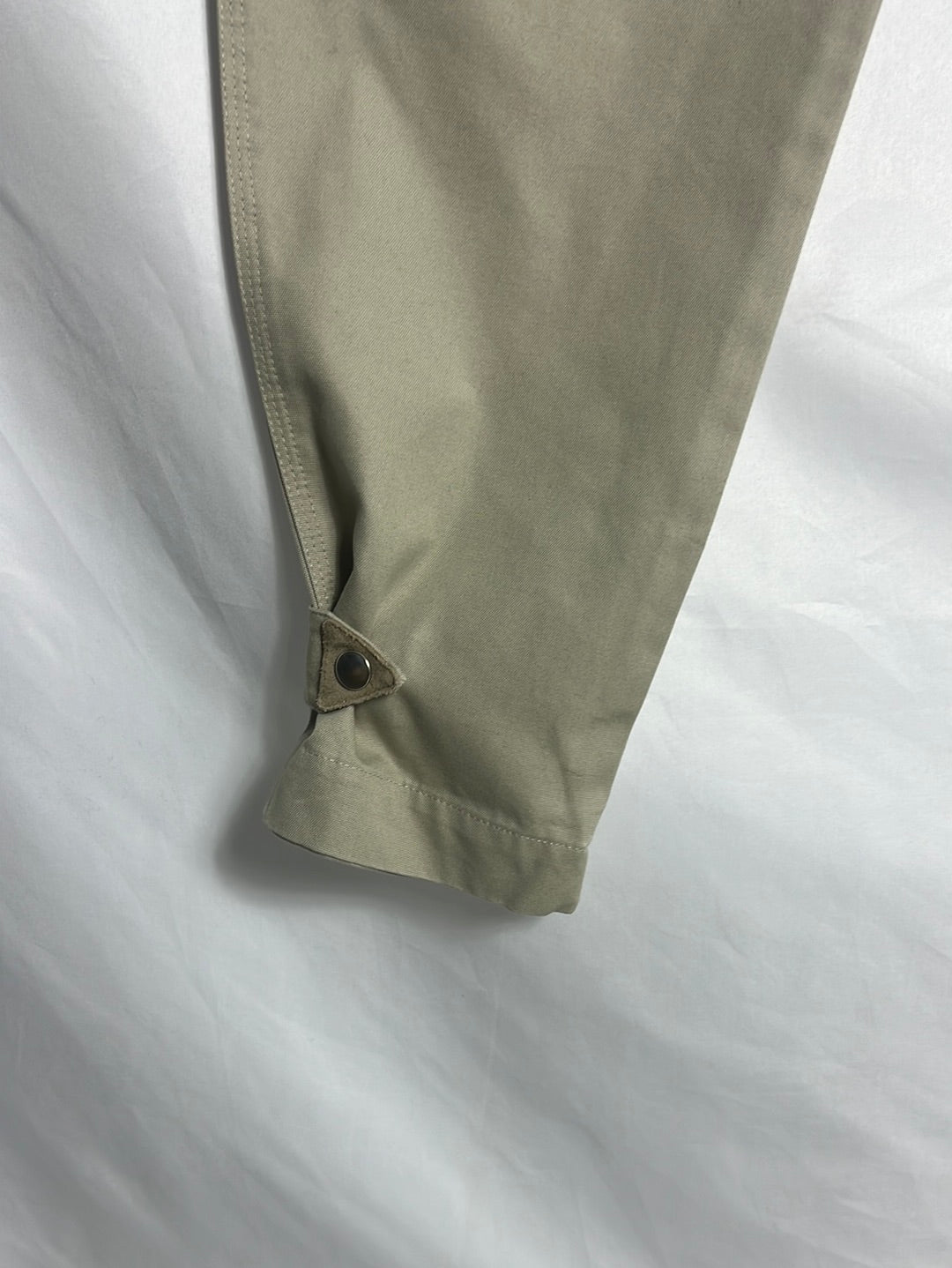 ISABEL MARANT ETOILE. Green trousers with stud details. Size 34