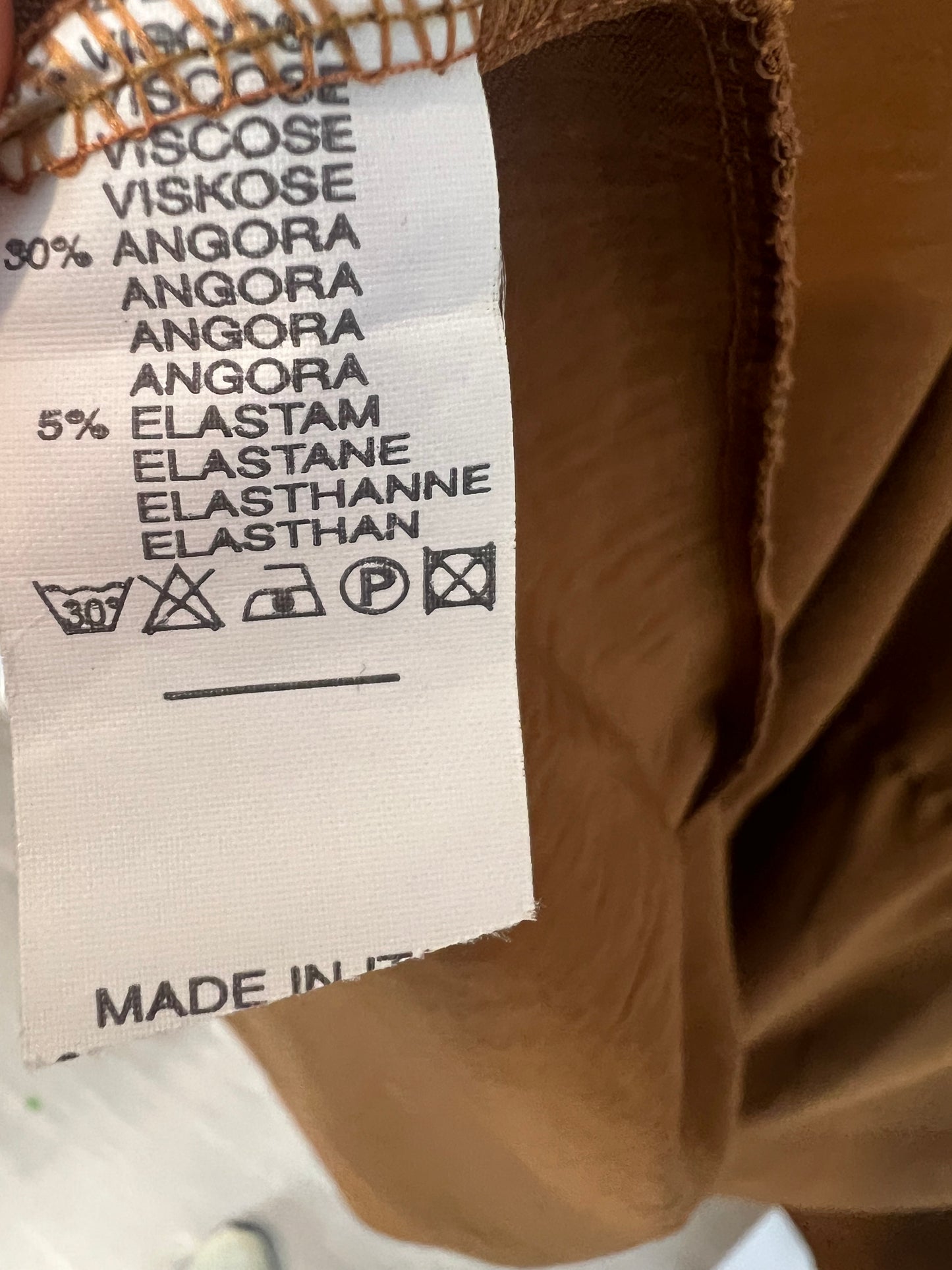 BUGANVILIA. Camel dress with slightly puffed sleeves, size 3XL