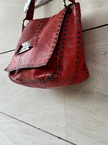 CAROLINA HERRERA. Bolos de hombro rojo tachuelas vintage