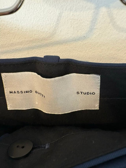 MASSIMO DUTTI STUDIO. Pantalón azul pinzas lana