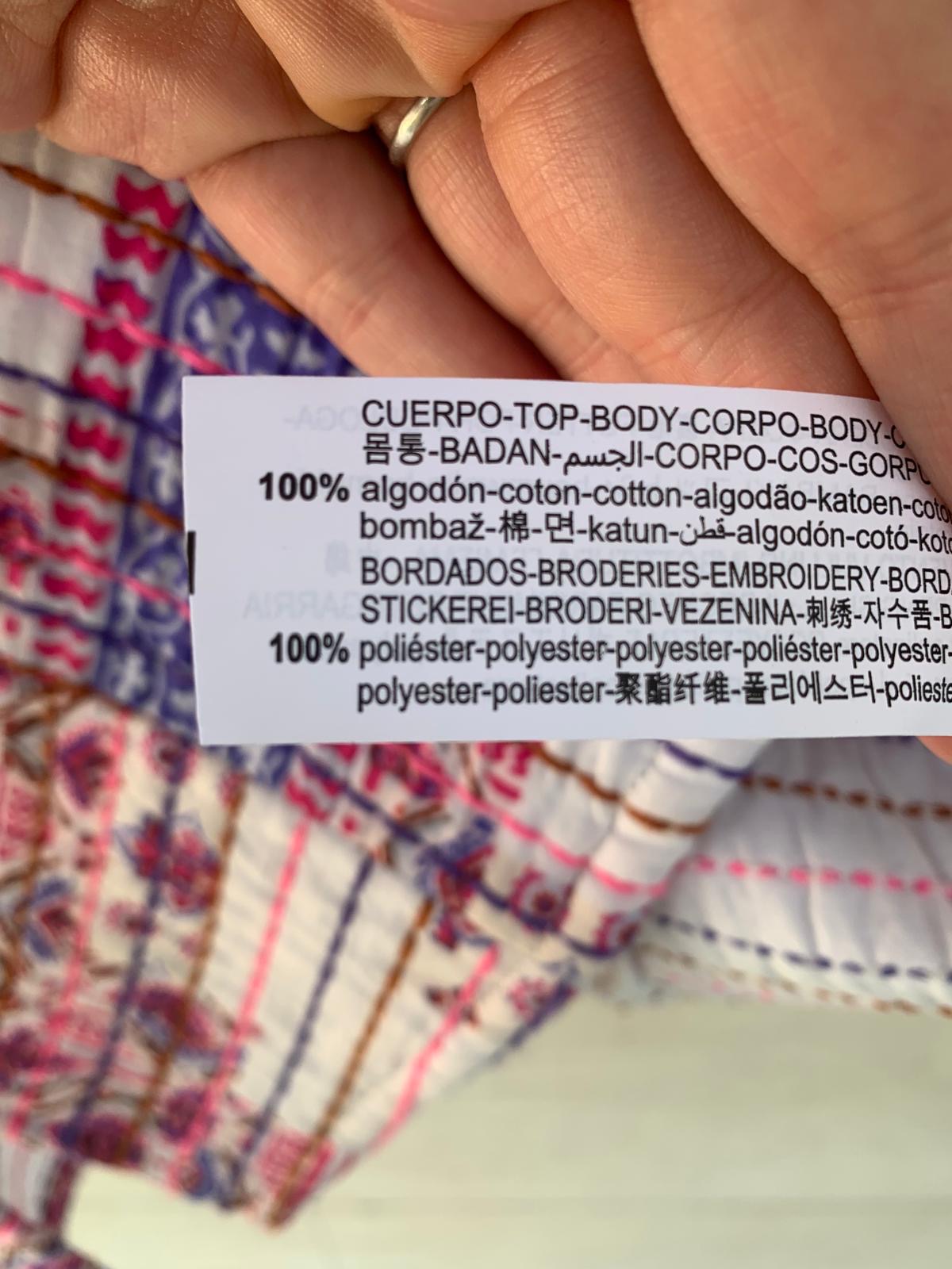 ZARA. Conjunto textura colores y bordados