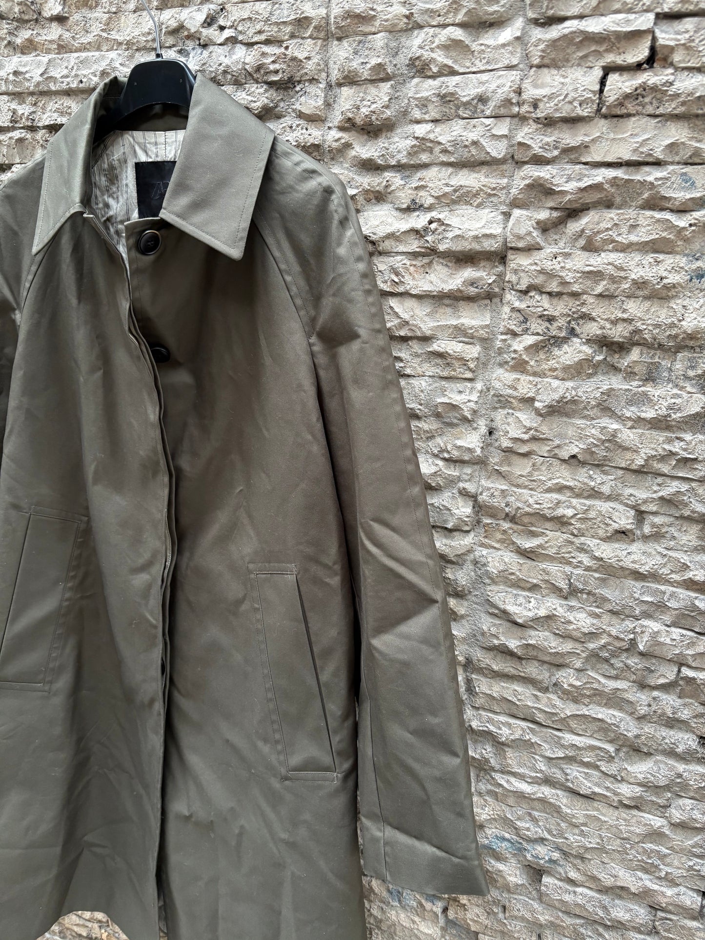 ZARA. Trench verde