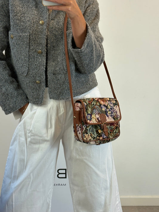 PETITE MENDIGOTE. Bolso estampado con piel asa larga