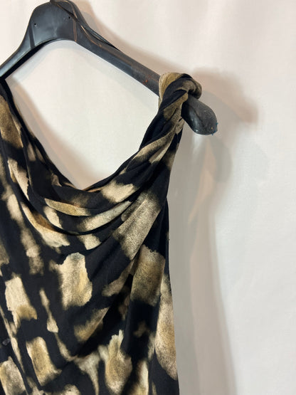 ZARA. Printed top with shoulder detail. TS