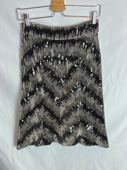 DIANE VON FURSTENBERG. Silk and sequin midi skirt. T 36
