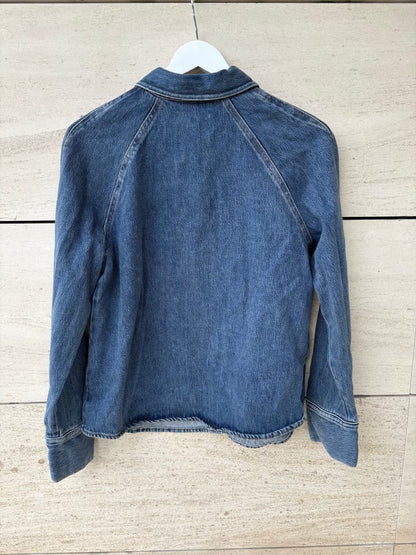 ZARA. Camisa denim bolsillo