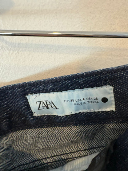 MASSIMO DUTTI. Short green skirt with pocket T.xs