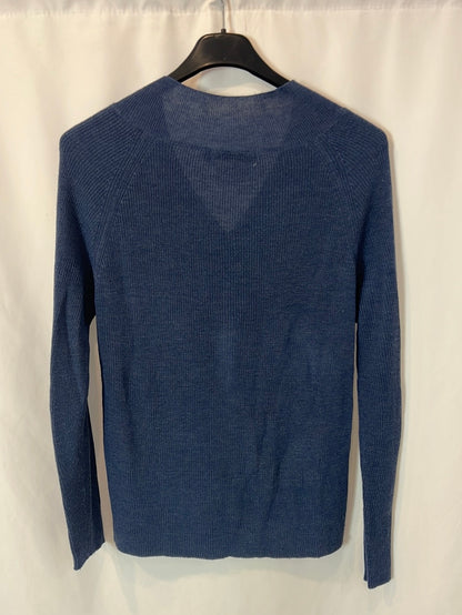 MULAYA. Thin blue Ts sweater