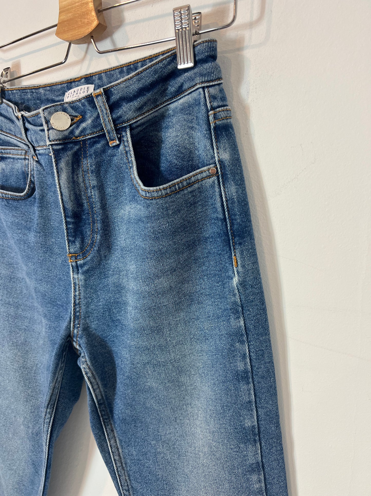 CLAUDIE PIERLOT. Denim pitillo. T 36