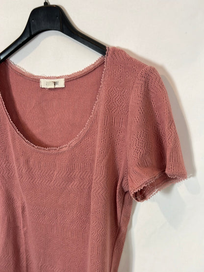 SLOWLOVE. Top rosa troquelado T.xs