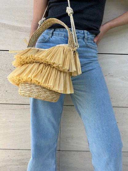 ZAHATI. Bolso rafia flecos