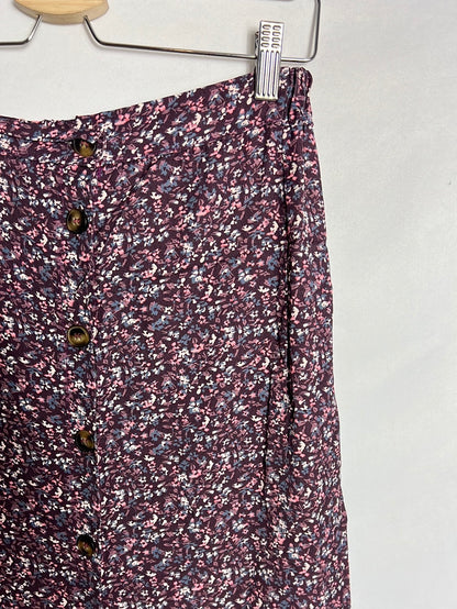 OTRAS. Falda midi flores. T M