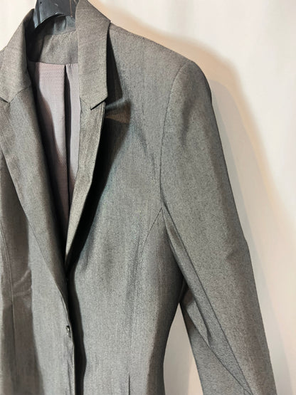 FÓRMULA JOVEN. Chaqueta larga gris textura. T 40( M)