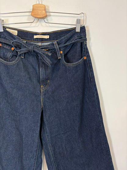 LEVI´S . Denim modelo Culotte lavado oscuro