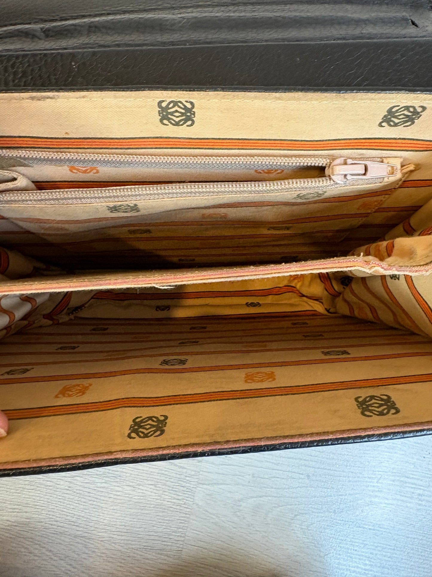 LOEWE. Bolso de mano vintage