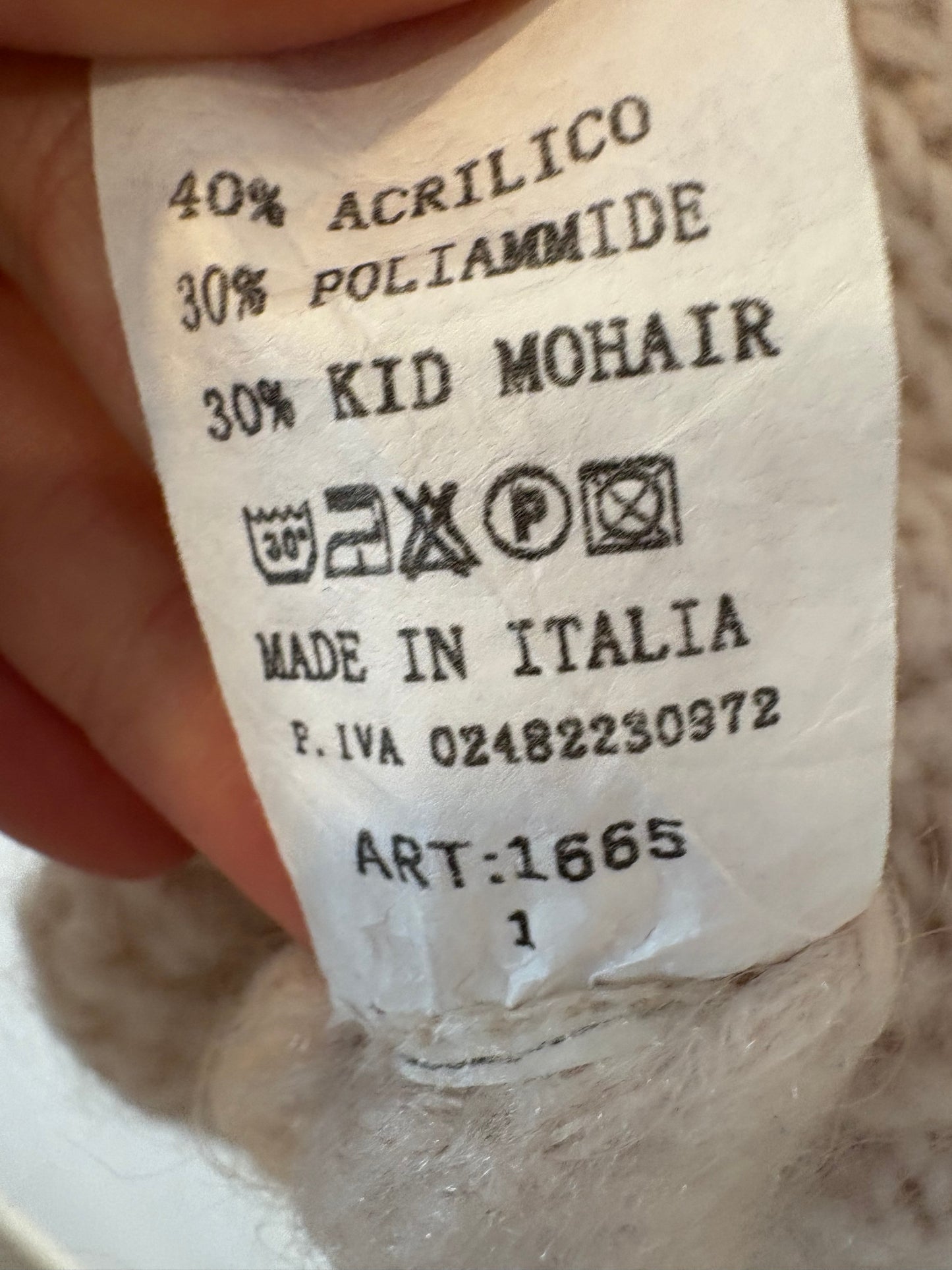 AMEÉ. Top beige mohair