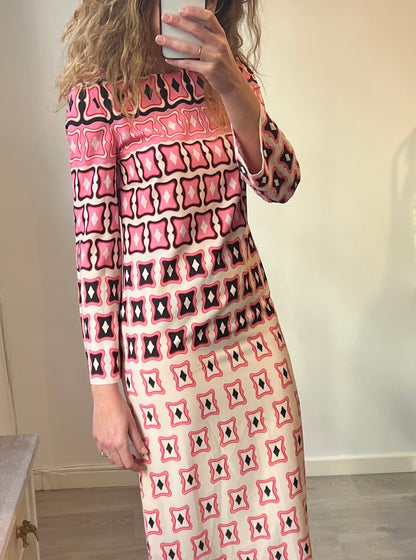 ZARA. Printed midi dress with tights. T.S.