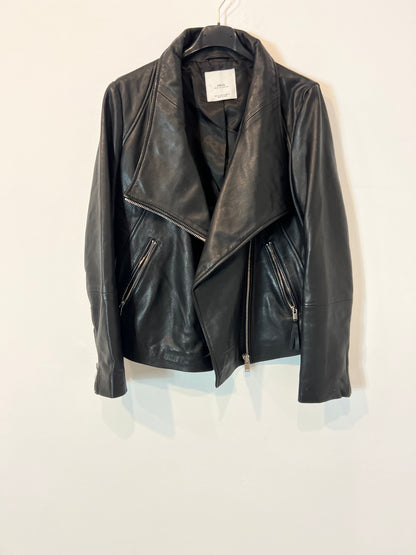 MANGO. cazadora negra piel T.m