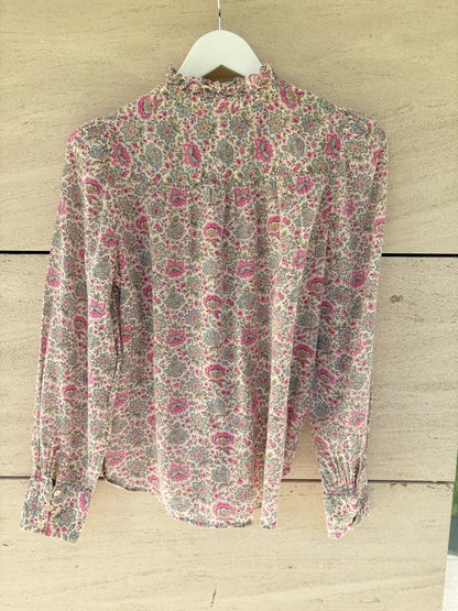 PETITE MENDIGOTE. Blusa flores cuello volante