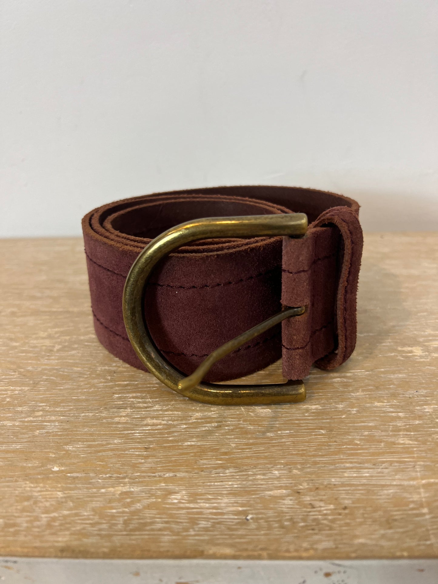 GAP. Burgundy leather belt. TS/M