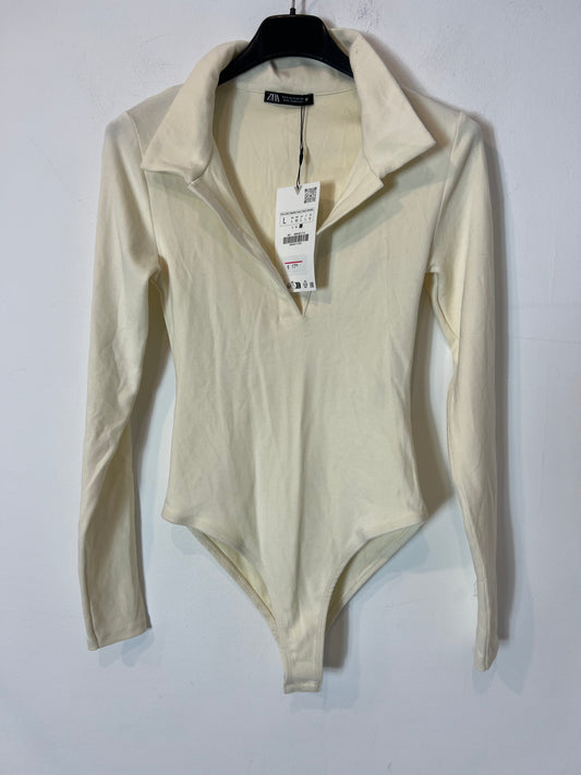 ZARA. Body color crudo canalé. T L (s/m)