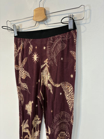 FORTE FORTE. Conjunto burdeos estampado mezcla