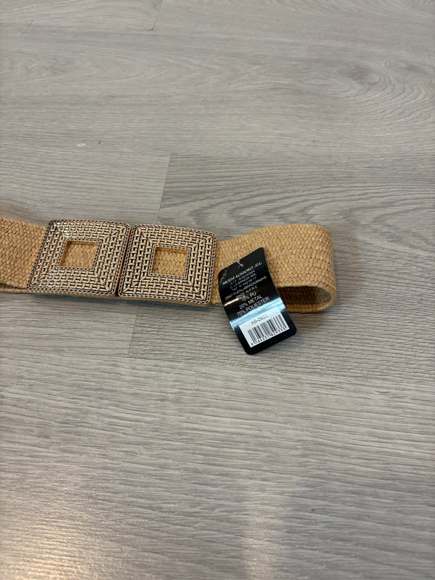 OTRAS. Cinturón rafia elastico hebilla dorada