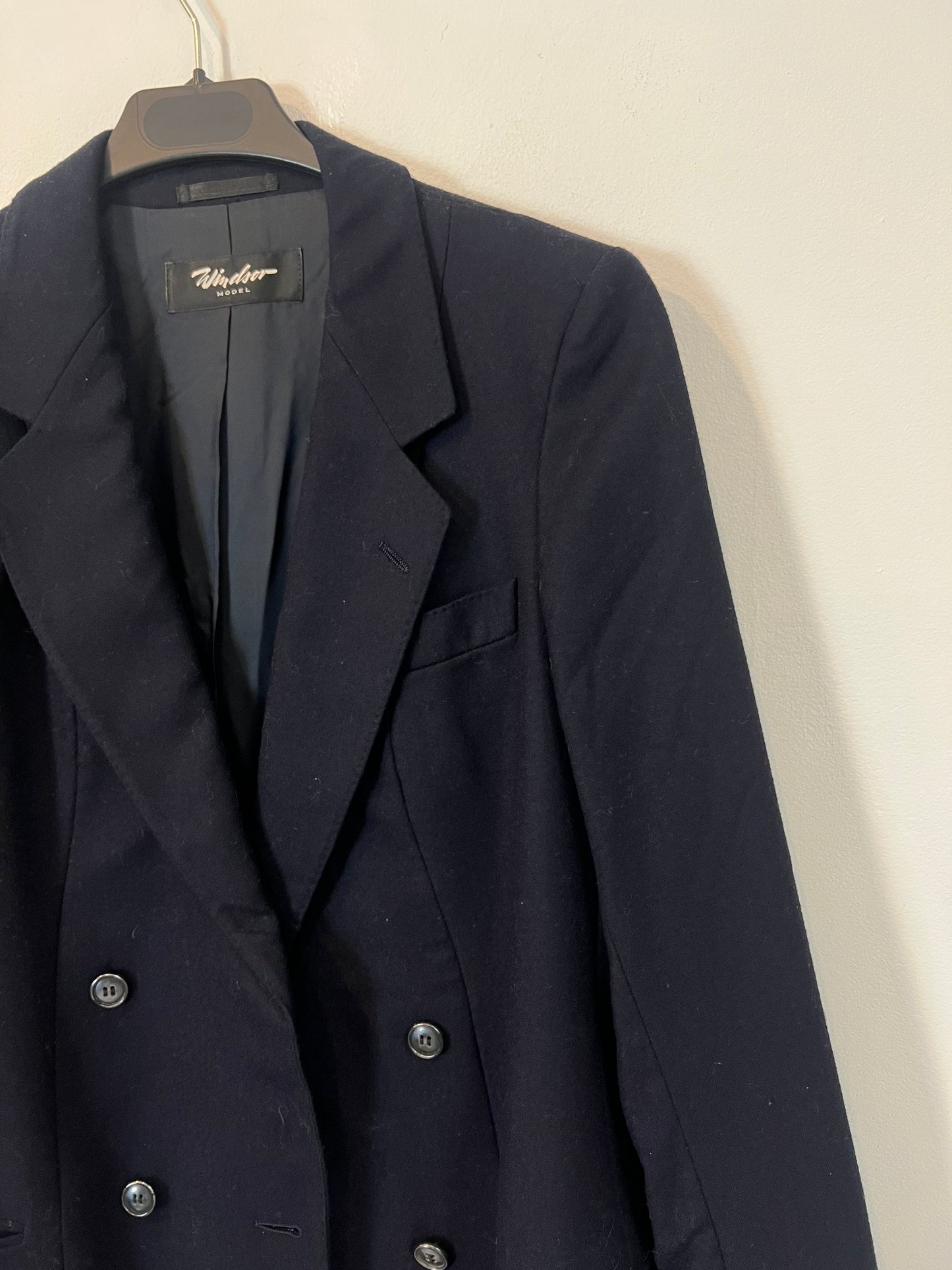 WINDSOR. Navy blue cashmere blazer. T 38