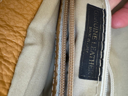 OTRAS. Bolso piel camel