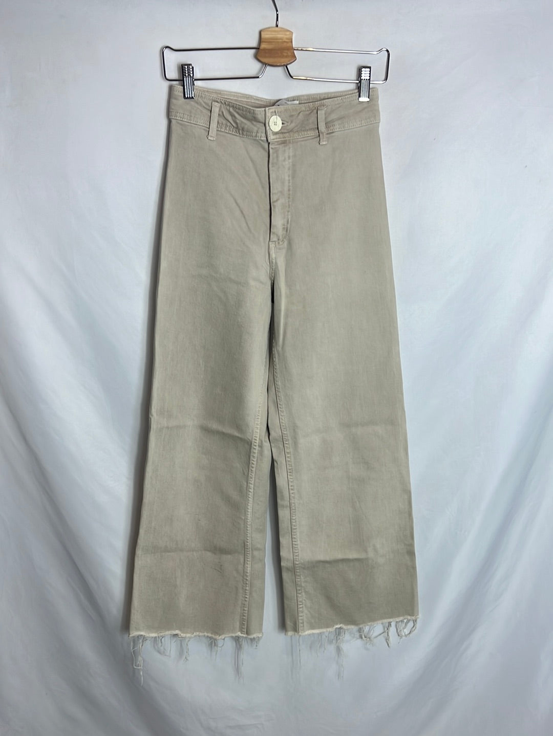ZARA. Tan culottes. Size 36