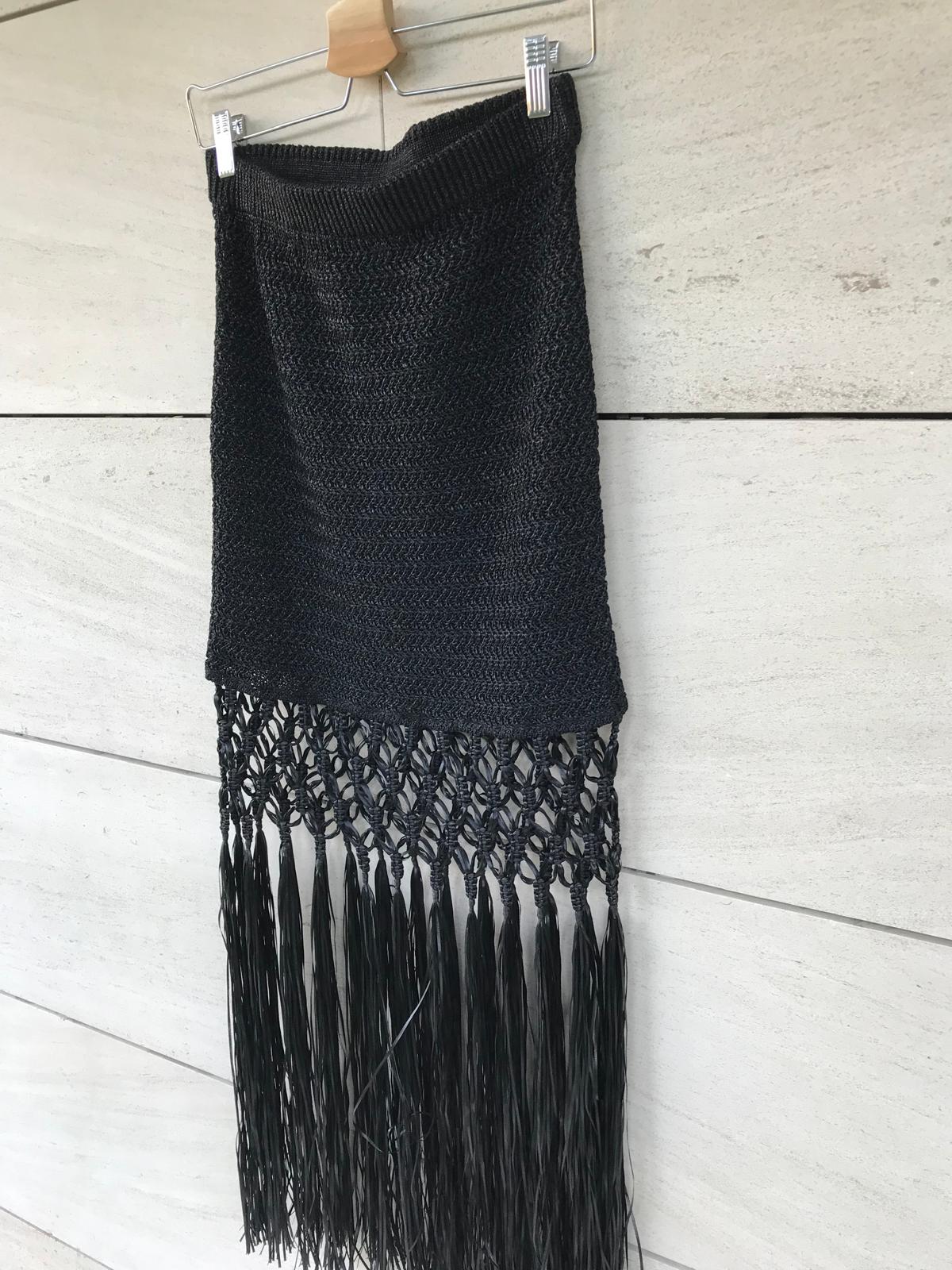 H&M EDITION. Falda corché larga flecos