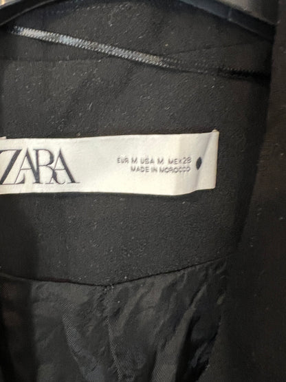 ZARA. Chaleco negro aberturas T.m