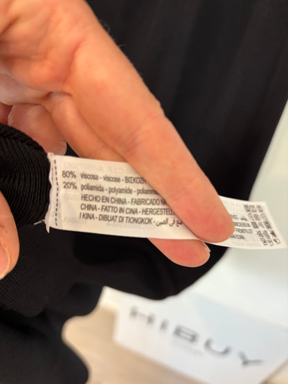 ZARA. Vestido detalle hombro. T S