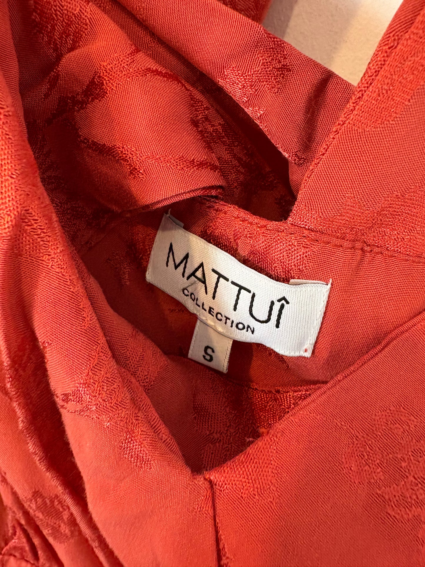 MATTUÌ. Vestido midi estampad escote. T S