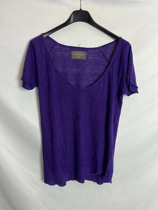 ZARA. Textured purple t-shirt. T.S.