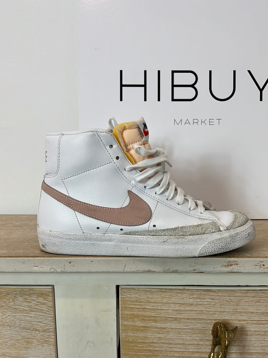 NIKE. High-top sneakers size 39