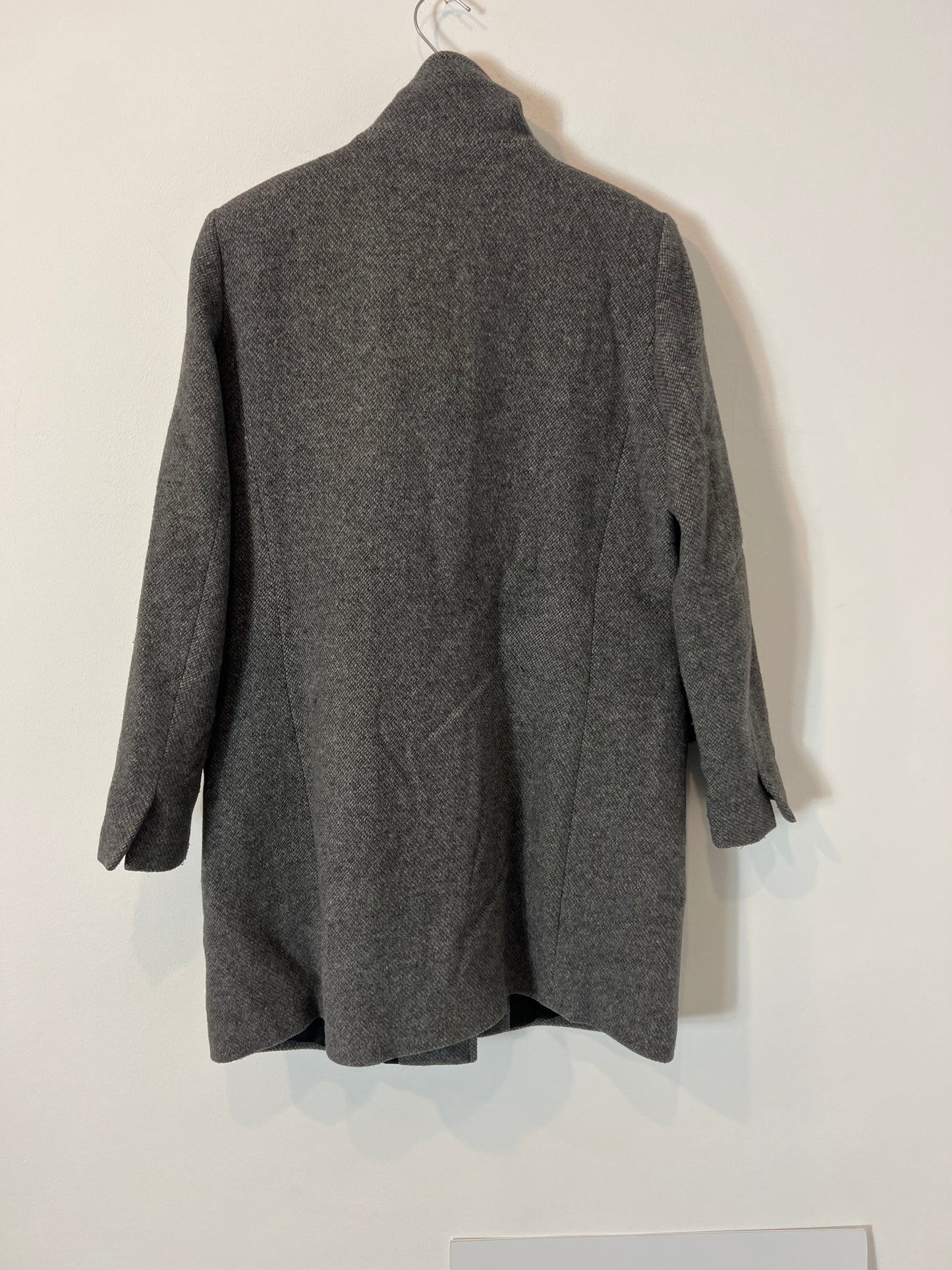 MANGO. Abrigo gris jaspeado T.m