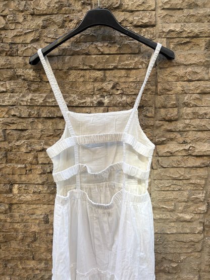 CUPLÉ. Vestido largo blanco detalle espalda