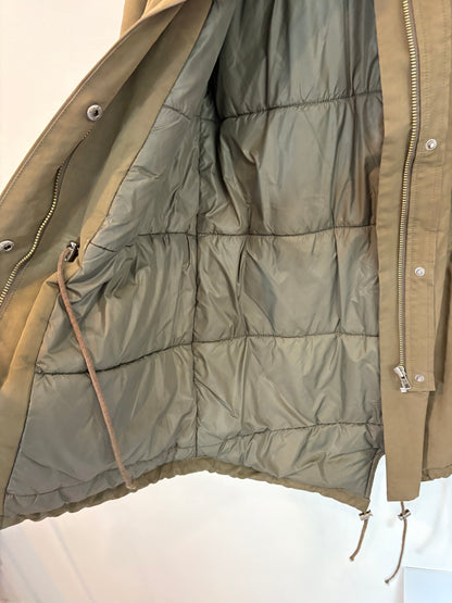 THE KOOPLES. Parka acolchada verde caqui. T L