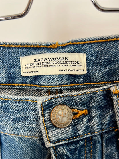 ZARA. Wide-leg denim culottes. XS