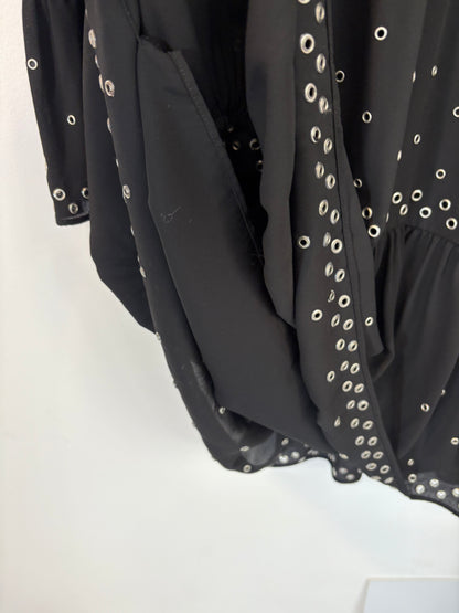 AMEÉ. Sleeveless fringed sweater S.(s)