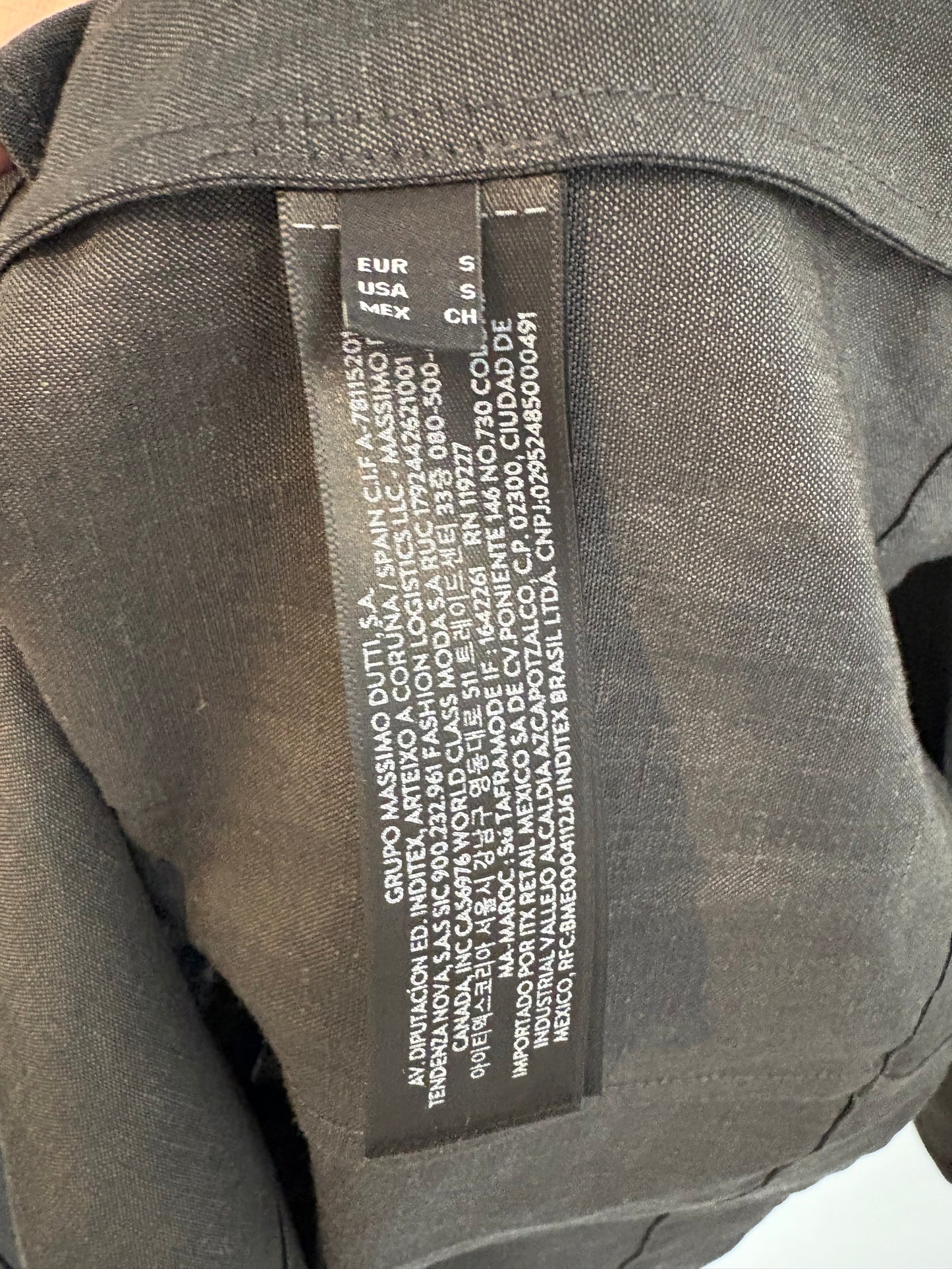 MASSIMO DUTTI. Blazer lana y lino gris oscuro