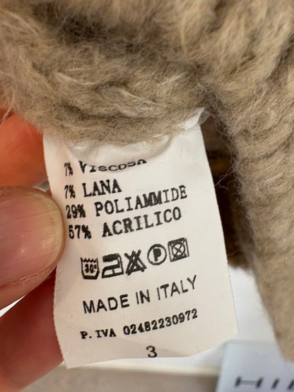 OTHERS. Beige chunky knit sweater. TS/M