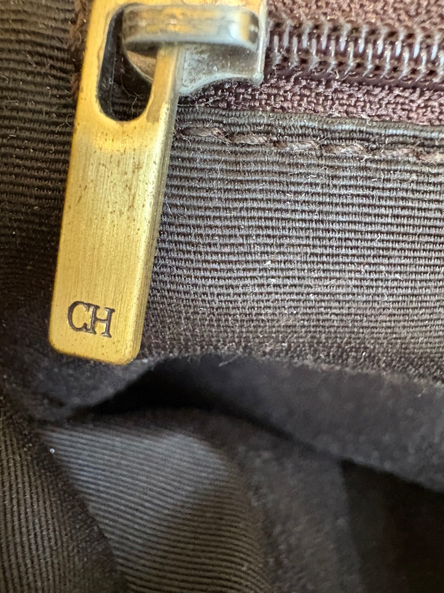 CAROLINA HERRERA. Bolso  asa larga con piel