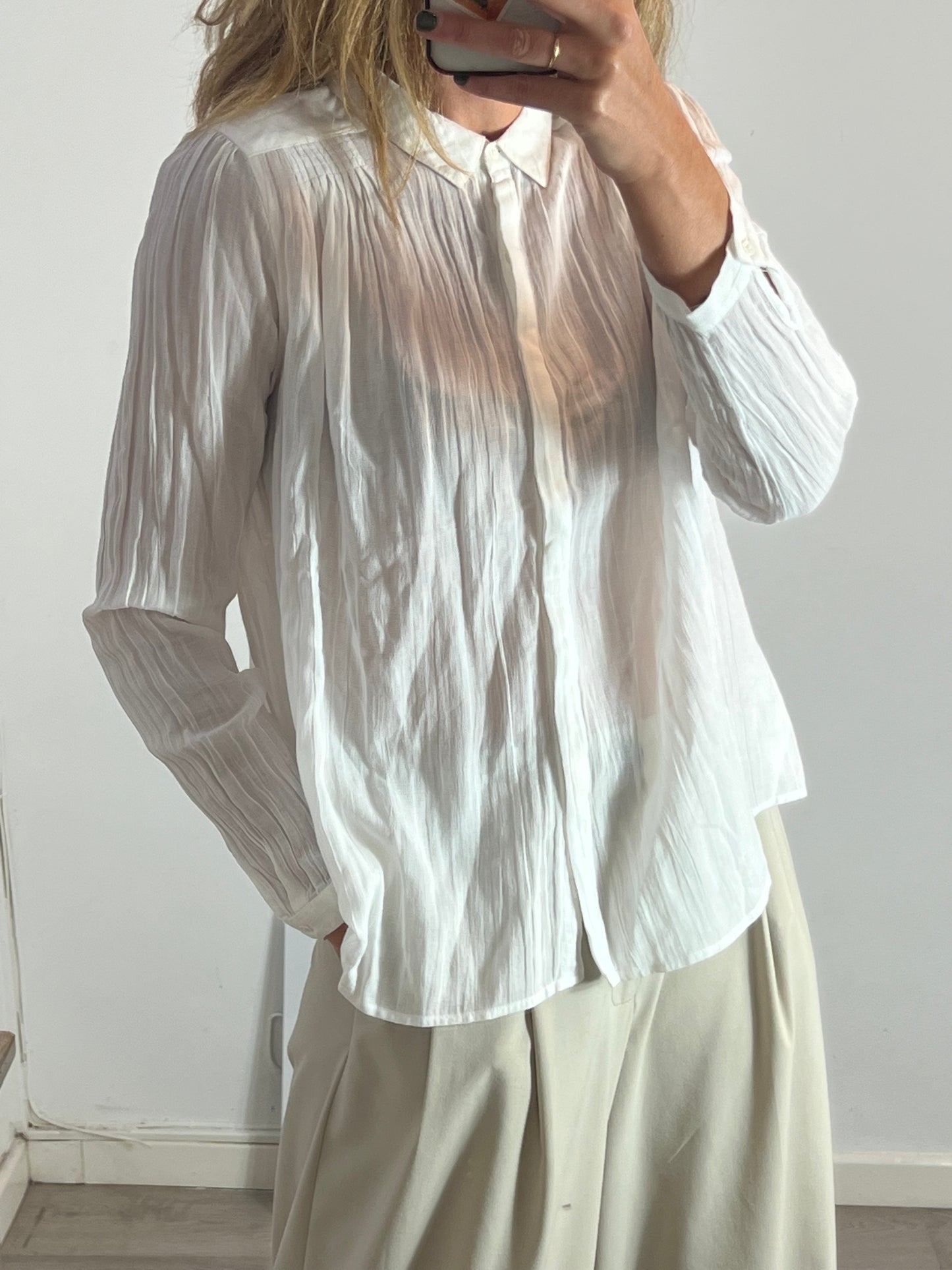 INDI &amp; COLD. White melange blouse. TM